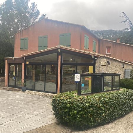 Auberge La Table Du Cure Cucugnan Dış mekan fotoğraf